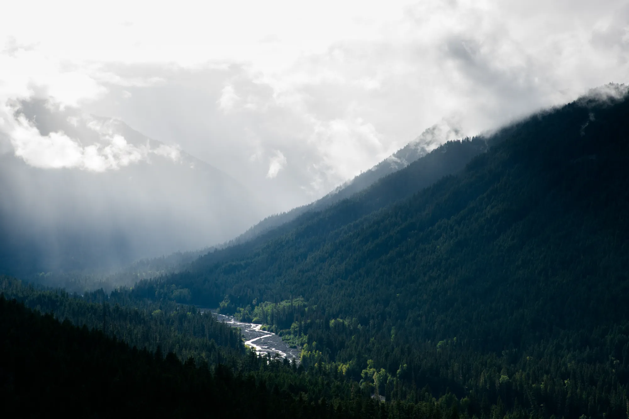 Misty mountain landscape at Reach & Resonate networking event in Treasure Valley, Idaho